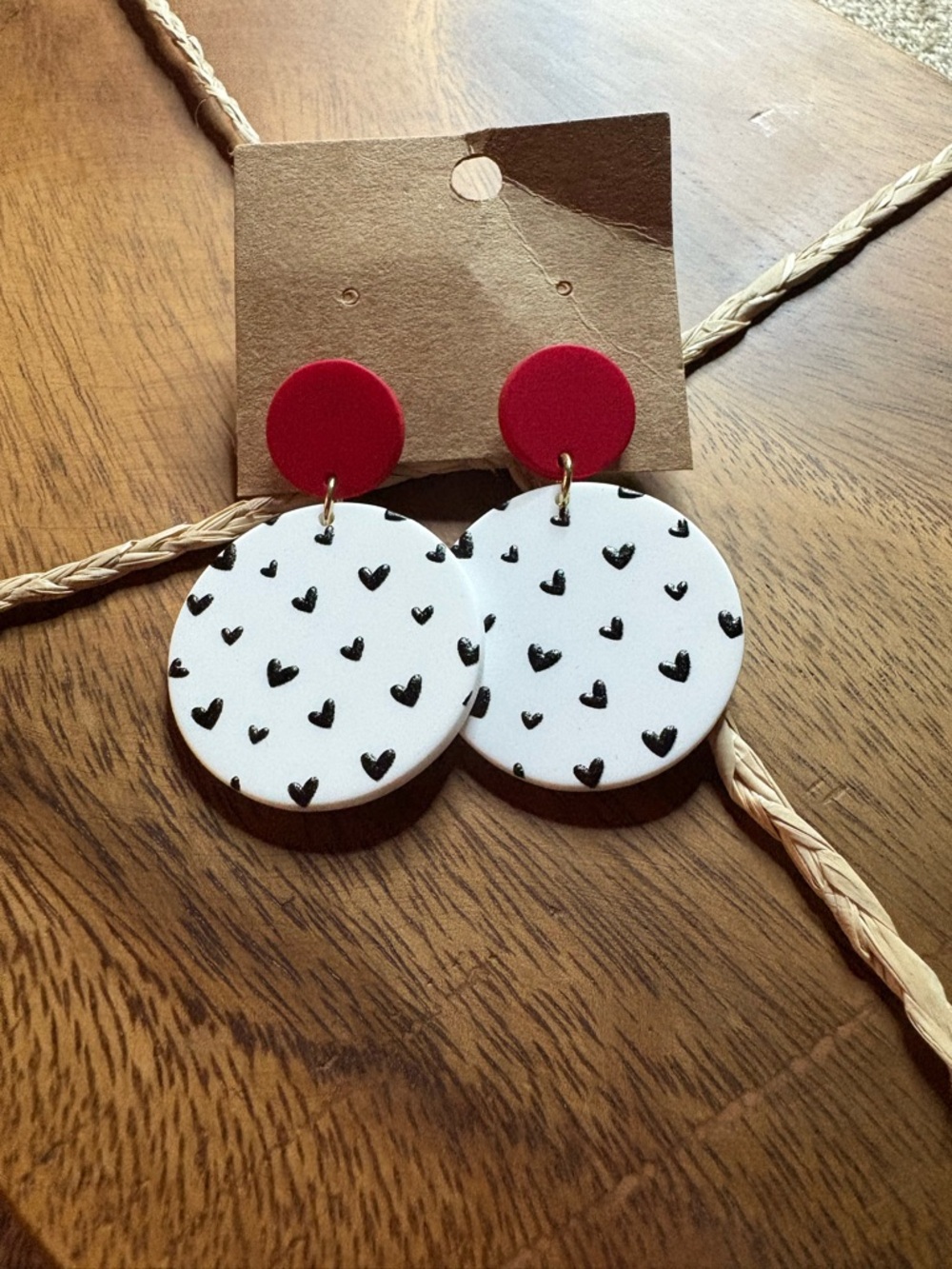 New! Round White Heart Dangle Earrings with Red circle